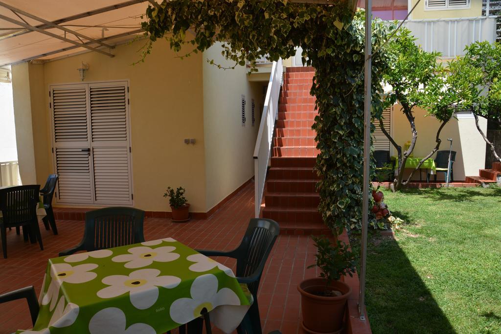 Apartments Gareta غراداك المظهر الخارجي الصورة