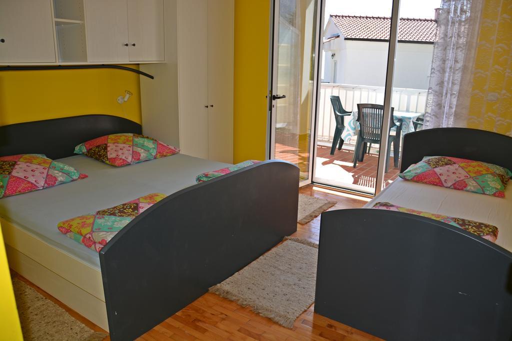 Apartments Gareta غراداك الغرفة الصورة